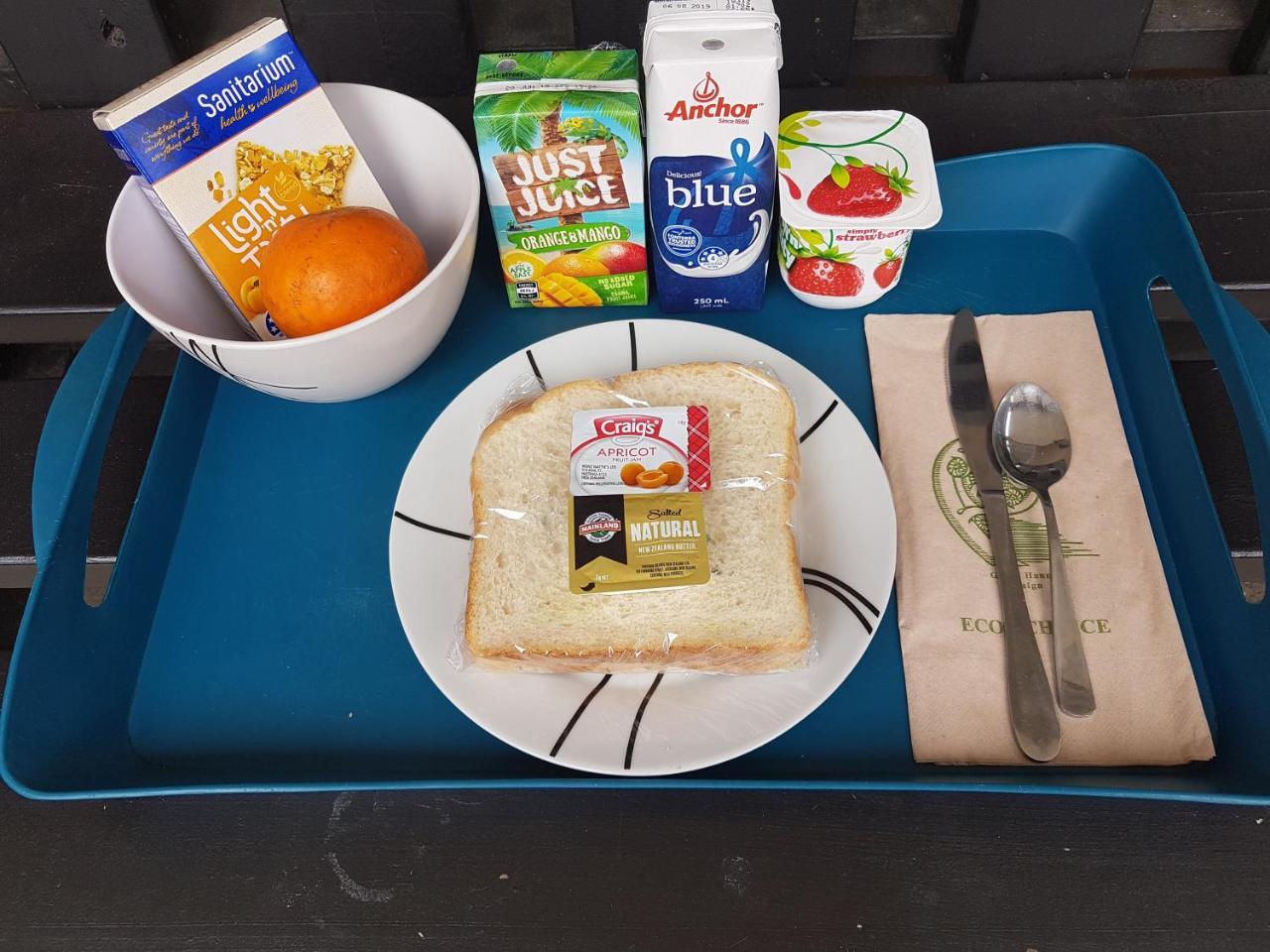 카이타이아 비치콤버 로지 앤 백패커 빌라 외부 사진